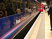 First Great Western train, parking in Paddington Station