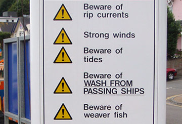 warning sign on promenade in Shanklin