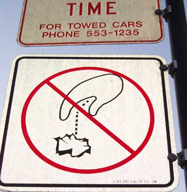 anti-littering sign in San Francisco