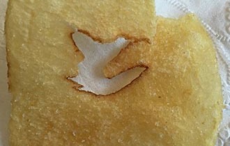 A potato chip used for a Rorschach test